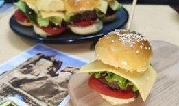 王六堡吃瓜,揭秘娱乐圈幕后故事