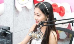 岑岑12.28直播吃瓜,揭秘娱乐圈最新“瓜田”盛况