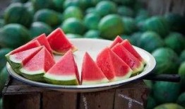 吃瓜大王香芋,吃瓜大王的美食探秘之旅