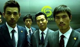 电梯战神吃瓜,揭秘高空对决背后的神秘故事