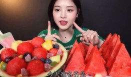 大姐姐吃瓜饼,一场味蕾与情感的邂逅